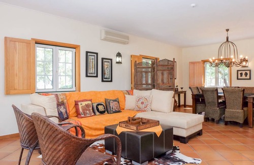 Santa Maria do Castelo Villa | 350 m² Villa ∙ 4 bedrooms ∙ 8 guests
