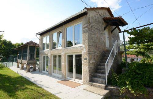 Molares House | 40 m² House ∙ 5 bedrooms ∙ 10 guests