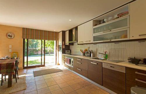 Beijos House | 500 m² House ∙ 5 bedrooms ∙ 14 guests