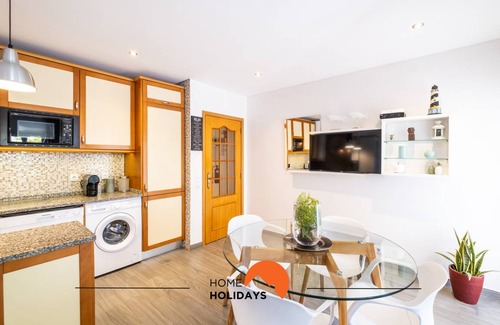 Oura Apartment | 59 m² Apartment ∙ 1 bedroom ∙ 4 guests