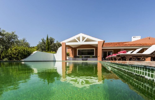 Grandola Villa | 600 m² Villa ∙ 7 bedrooms ∙ 14 guests