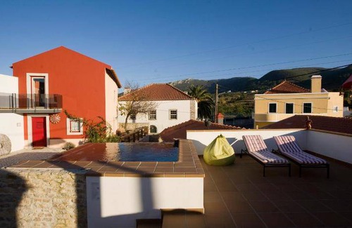 Cadaval Bed & Breakfast | 65 m² Bed and breakfast ∙ 127 guests