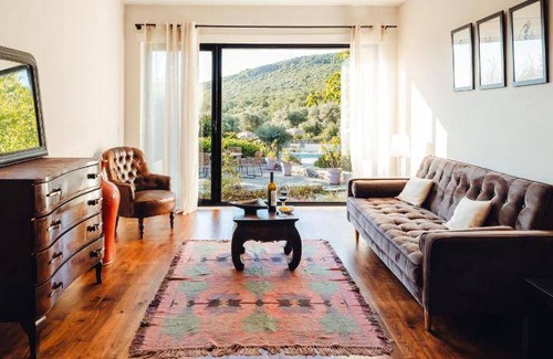 Porto de Mos Bed & Breakfast | 680 m² Bed and breakfast ∙ 8 bedrooms ∙ 18 guests