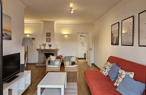 Cascais Apartment | 90 m² Apartment ∙ 2 bedrooms ∙ 6 guests