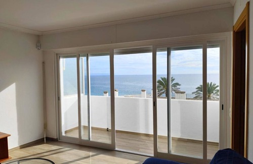 Aldeia do Meco Apartment | Beach & Sea View: 3 Bedrooms, Family & Friends!