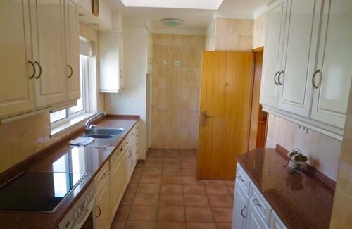 Albufeira Villa | BEAUTIFUL, TRANQUIL VILLA IN AN UPMARKET AREA OF ALBUFEIRA…n