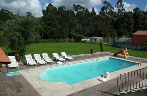 Rates House | Casa de Barqueiros - Six Bedroom House, Sleeps 14