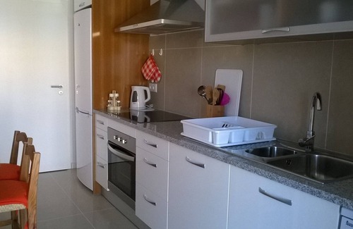 Cavacos Apartment | Comfortable apartment with sea view, very close to the seafront promenade.