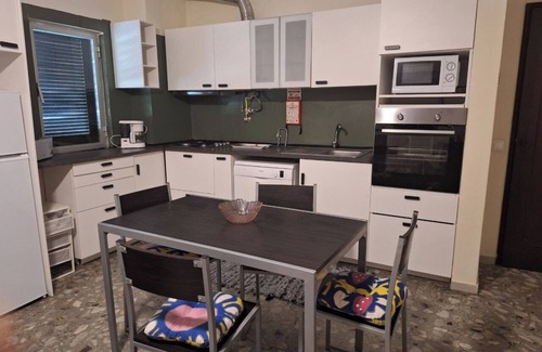 Cavacos Apartment | Cozy and cozy 2 bedroom apartment: 5 minutes walk from the beach, in a central area.