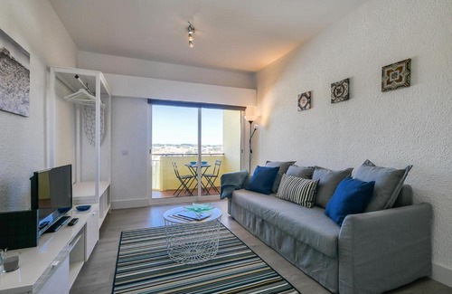 Cascais Apartment | Cozy Studio with balcony and beautiful view