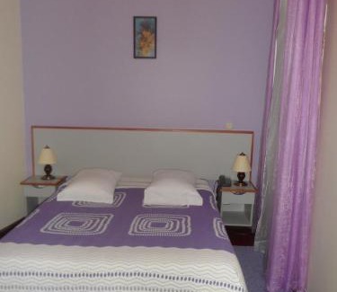 Chaves Bed & Breakfast | Florinda