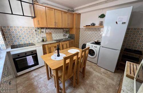 Coimbra House | House ∙ 5 bedrooms ∙ 8 guests