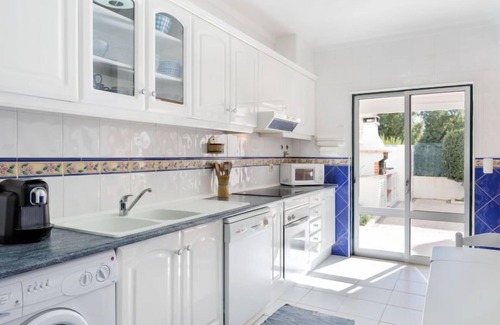 Manta Rota House | Manta Rota 450m from the Beach by Interhome
