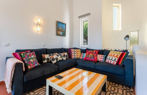 Alporchinhos House | Ocean View 3 BDR House With Patio by LovelyStay