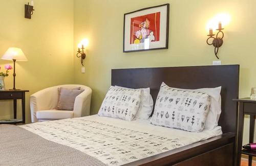 Loule Bed & Breakfast | Pool | Wi-Fi | fireplace | New to Vrbo