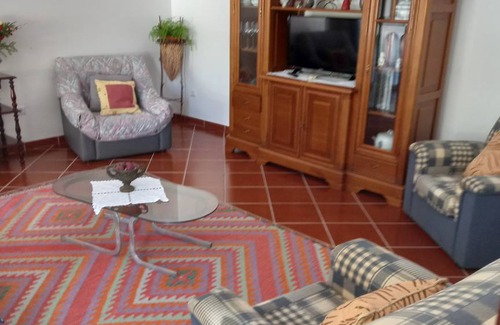 Lourinha House | 200 m² House ∙ 8 bedrooms ∙ 16 guests