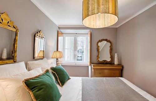 Alfama Apartment | River View Alfama Historic Lisbon