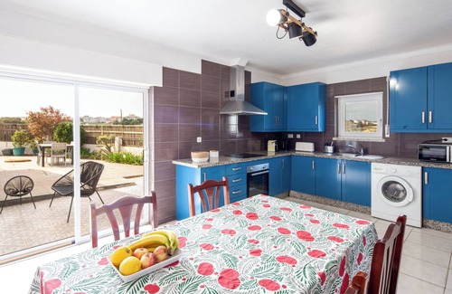 Sao Bernardino Apartment | SILVERCOAST APARTMENTS TULIP+SWIMMING POOL