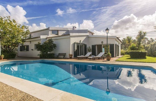 Belverde Villa | Traditional Aroeira Villa Villa Goreti † 4 Bedrooms Quiet Area Private Pool