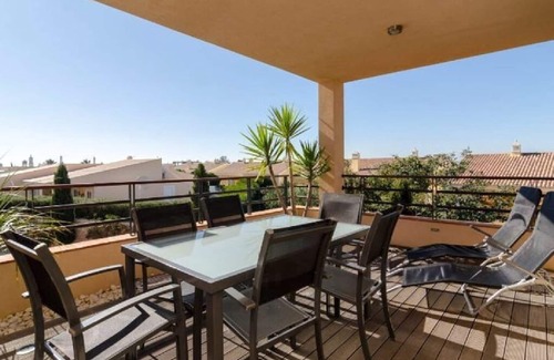 Praia da Luz Apartment | Two bedroom apartment with sea view on the 5* Mar da Luz Spa Resort
