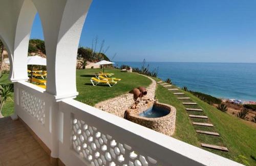 Porto de Mos Villa | Villa Esmeralda