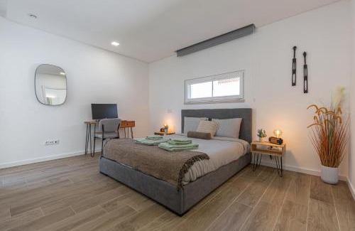 Atalaia House | Your Peace & Quiet, close to the Silver Coast
