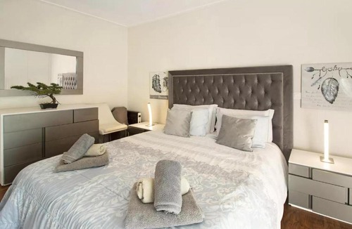 Santo Antonio Apartment | 1 Bed Apartment Sleeps 4 with Pool