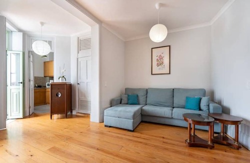 Bonfim Apartment | 100 m² Apartment ∙ 2 bedrooms ∙ 6 guests