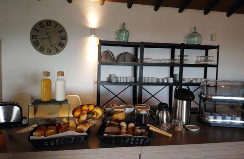 Viana do Alentejo Hotel | 100 m² Hotel ∙ 2 bedrooms ∙ 6 guests