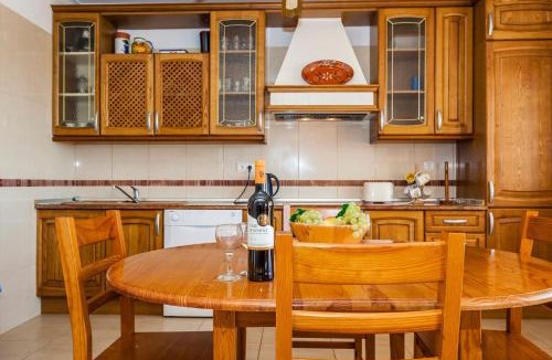 Caramujeira Apartment | 11 marinha - Two Bedroom Apt at Praia do Marinha