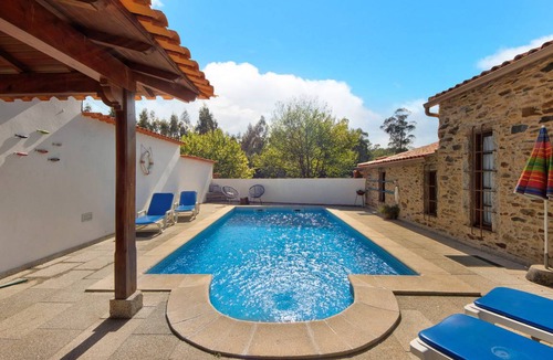 Rates House | 110 m² House ∙ 3 bedrooms ∙ 8 guests