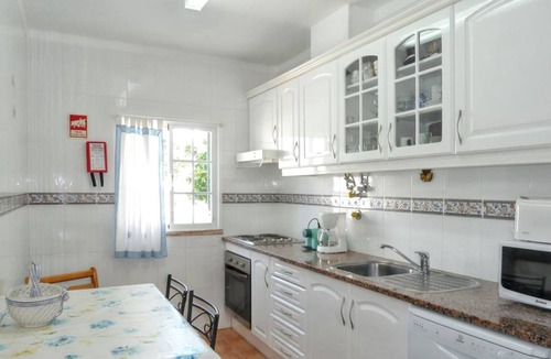 Manta Rota House | 115 m² House ∙ 2 bedrooms ∙ 5 guests