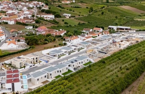 Bombarral House | 120 m² House ∙ 3 bedrooms ∙ 6 guests