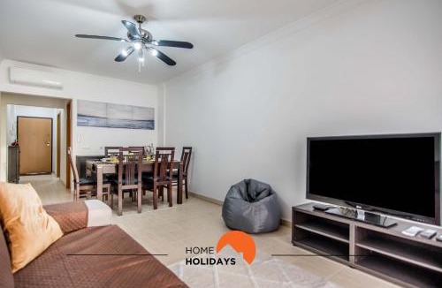 Vale de Parra Apartment | #123 2BR Apartment Beach & Comfort