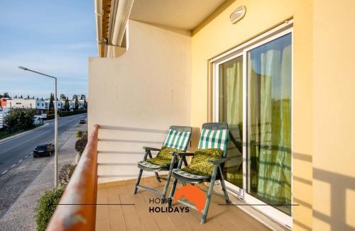 Vale de Parra Apartment | #123 2BR Apartment Beach & Comfort