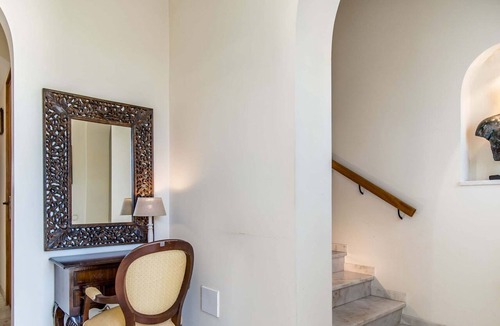 Calicos Ski Chalet | #128 Number 10 Villa by Home Holidays