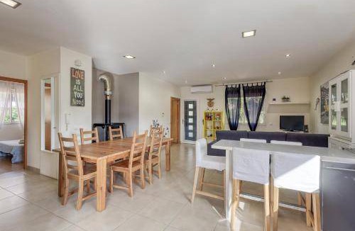 Penso House | 150 m² House ∙ 4 bedrooms ∙ 10 guests