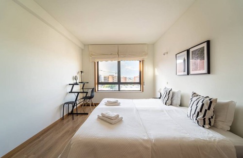 Portela Resort | 150 m² Private room ∙ 1 bedroom ∙ 1 guest