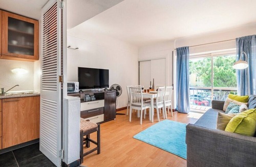Vilamoura Apartment | 1BR Apartment with Pool @ Lago Azul