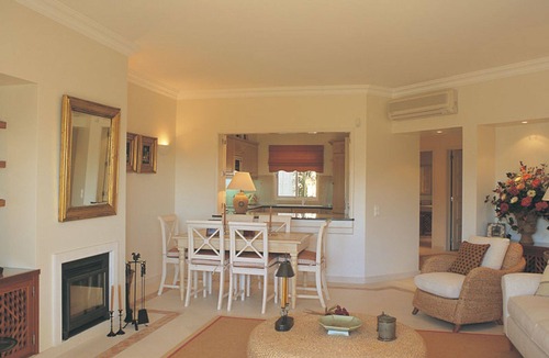 Almancil Apartment | 2 Bedroom Apartment w/Private Pool Quinta do Lago