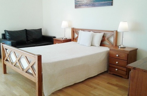 Vilamoura Apartment | 2 bedroom apartment w / pool, free wifi, near the Marina