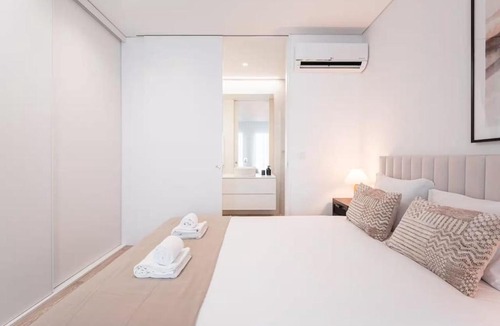Uniao de Freguesias do Centro Apartment | 2-Bedroom Apartment with Private Garden