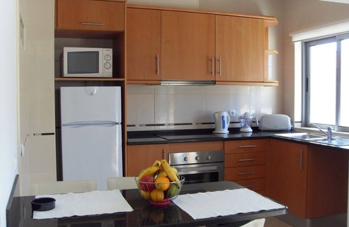 Olhos D'Agua Apartment | 2 bedrooms sleeps 4/6 Apartments Cabrita