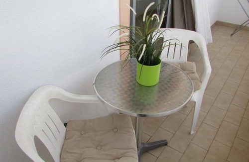 Olhos D'Agua Apartment | 2 bedrooms sleeps 4/6 Apartments Cabrita