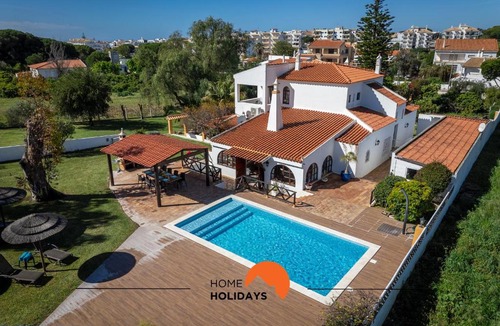 Olhos D'Agua Villa | #213 Villa Roja Cozy & Quiet