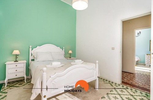 Alfarrobeira House | #236 Spacious Apartment Quiet Location