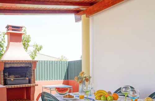 Albufeira Ski Chalet | #240 Casa de Praia Balaia by Home Holidays