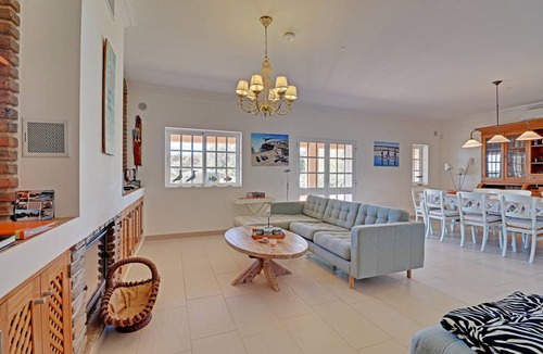 Concelho Villa | 240 m² Villa ∙ 4 bedrooms ∙ 8 guests
