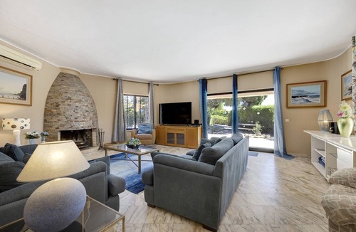 Porto de Mos Villa | 252 m² Villa ∙ 4 bedrooms ∙ 8 guests
