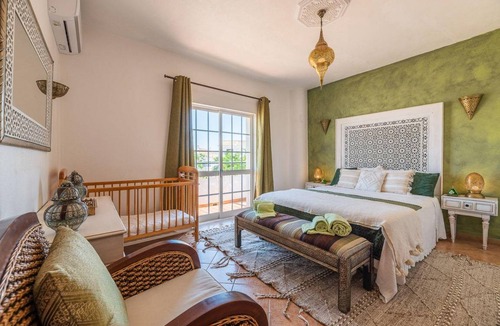 Gale House | 280 m² House ∙ 5 bedrooms ∙ 10 guests